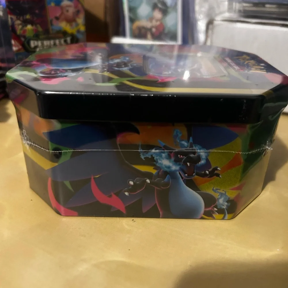 Trading Card Game‎ Tin - Black/Multicolor Mega Charizard X